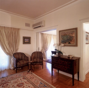 Apartment in Athens Renovated